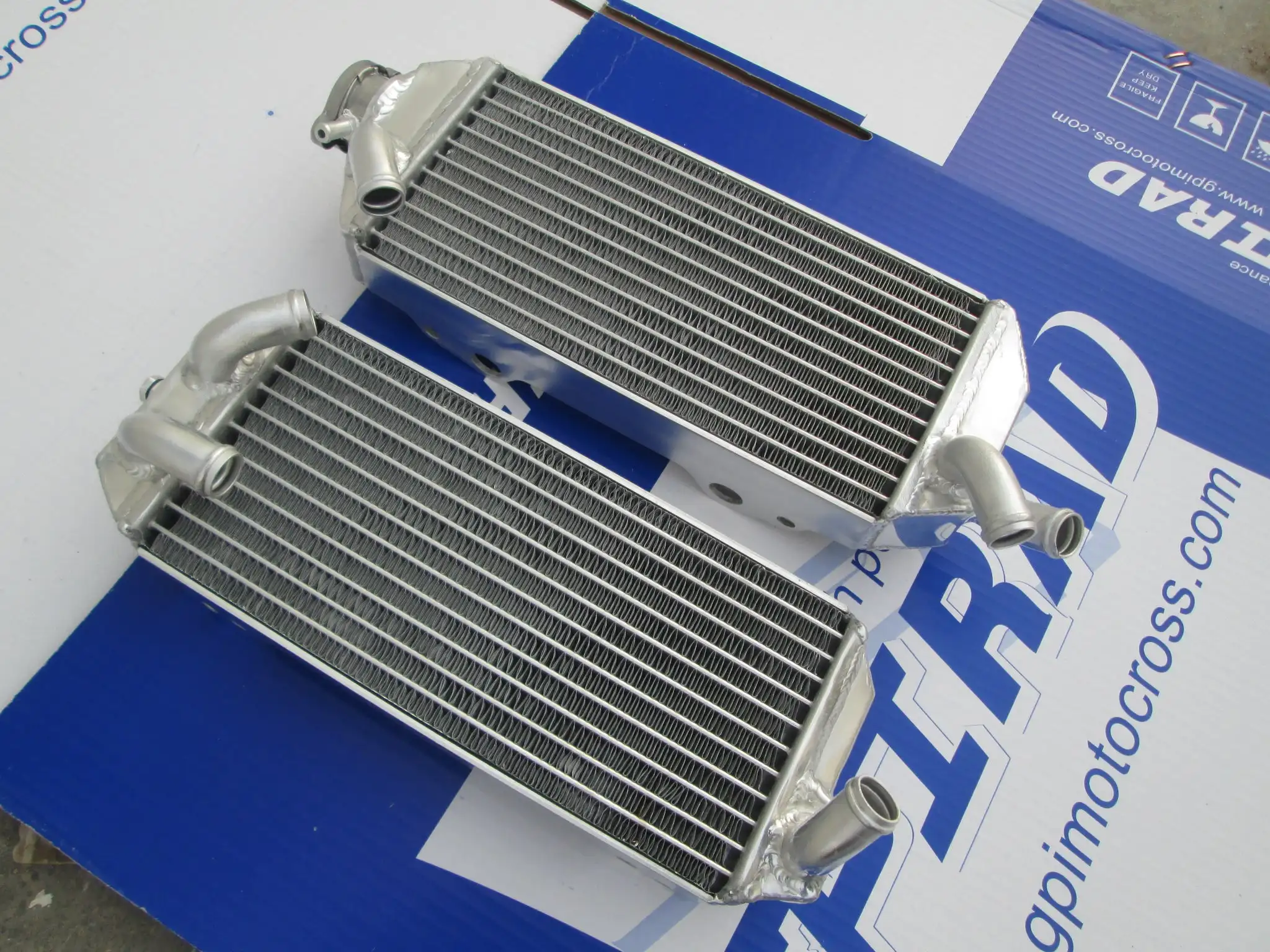 

Aluminium Radiator for Suzuki DRZ400 2000 2001 2002 2003 2004; DRZ400E 2004 2005 2006 2007