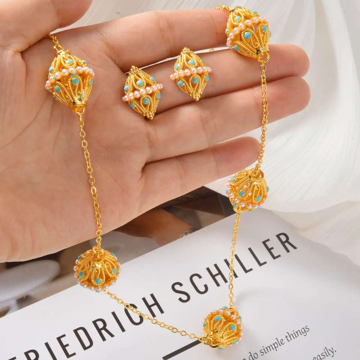 

18K Gold Plated Two-Piece Jewelry Set Hollow Pendant Necklace Earrings Rings Dubai Bride Accessory Daily Wedding Birthday Gift