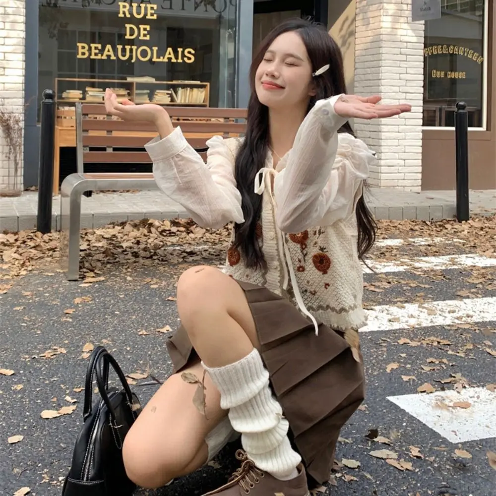 

V-Neck Pullover Tops National Style Knitted Vest Vintage Loose V-neck Sweater Casual Flower Knitted Sweater Vest Autumn/Summer