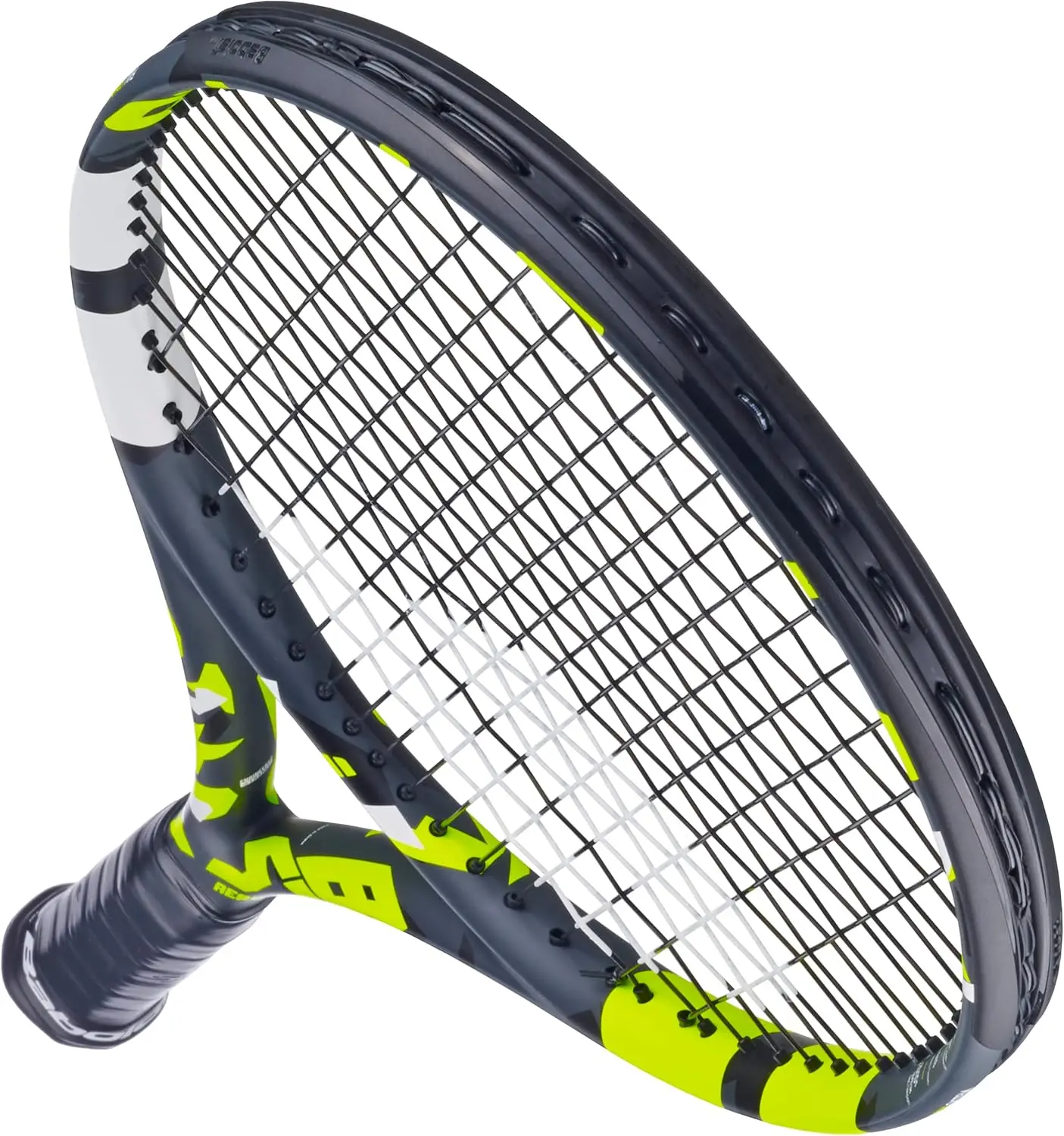 Теннисная ракетка Boost Aero (желтая) с белым Babolat Syn Gut на среднем напряжении