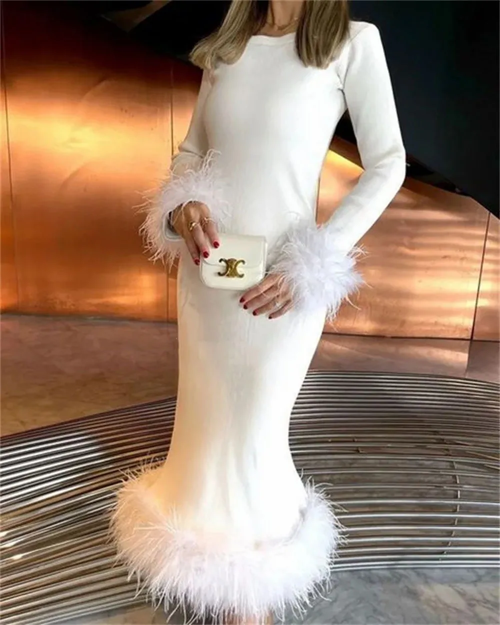 White Muslim Mermaid Evening Dress Arabic Prom Dresses Stain Feathers Customized Women Formal Occasion Dress Prom Gowns