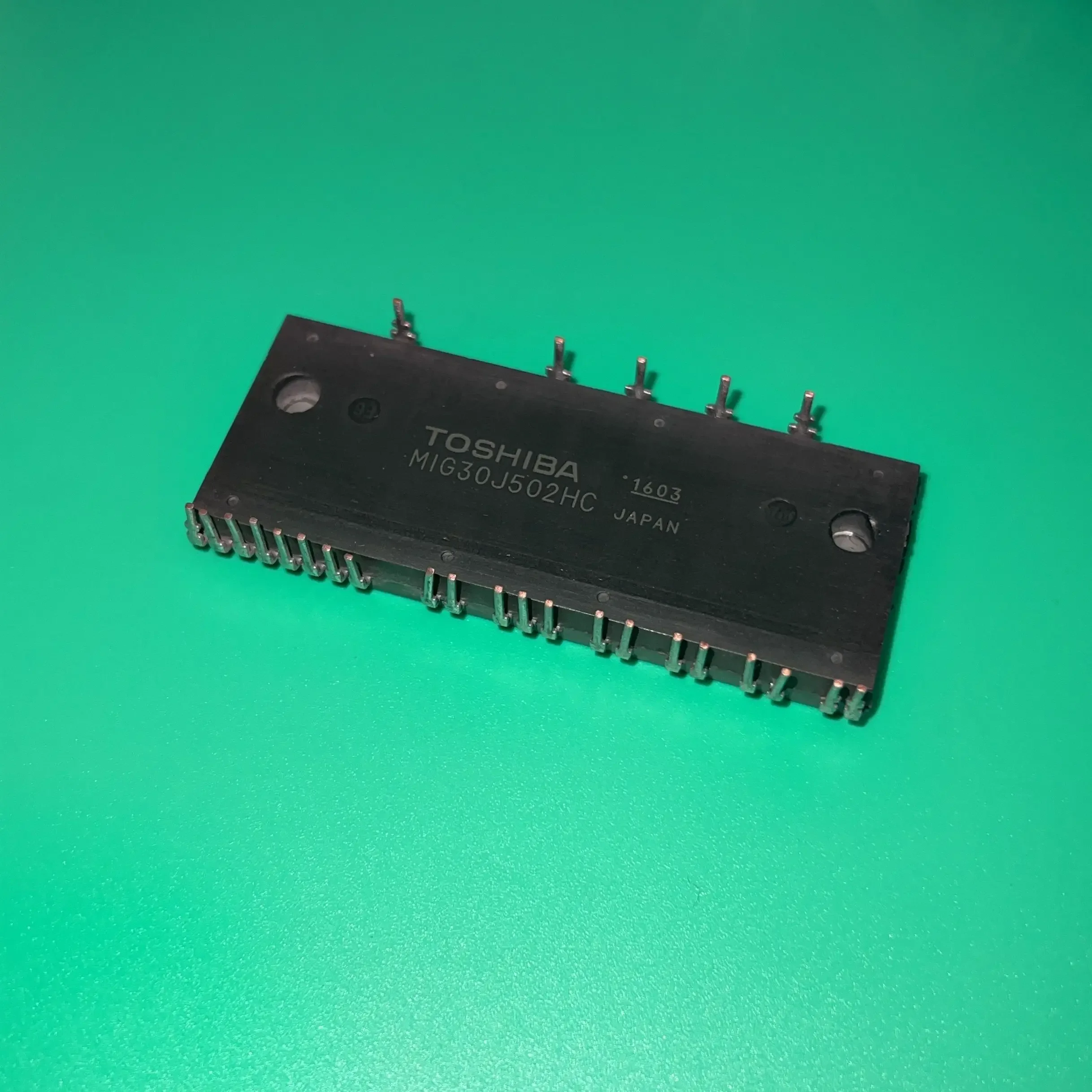 MIG30J502HC IC AC MOTOR CONTROLLER MIG30J-502HC INTELLIGENT POWER MODULE SILICON N CHANNEL LGBT MIG30J502 HC MIG30J 502HC MIG 30
