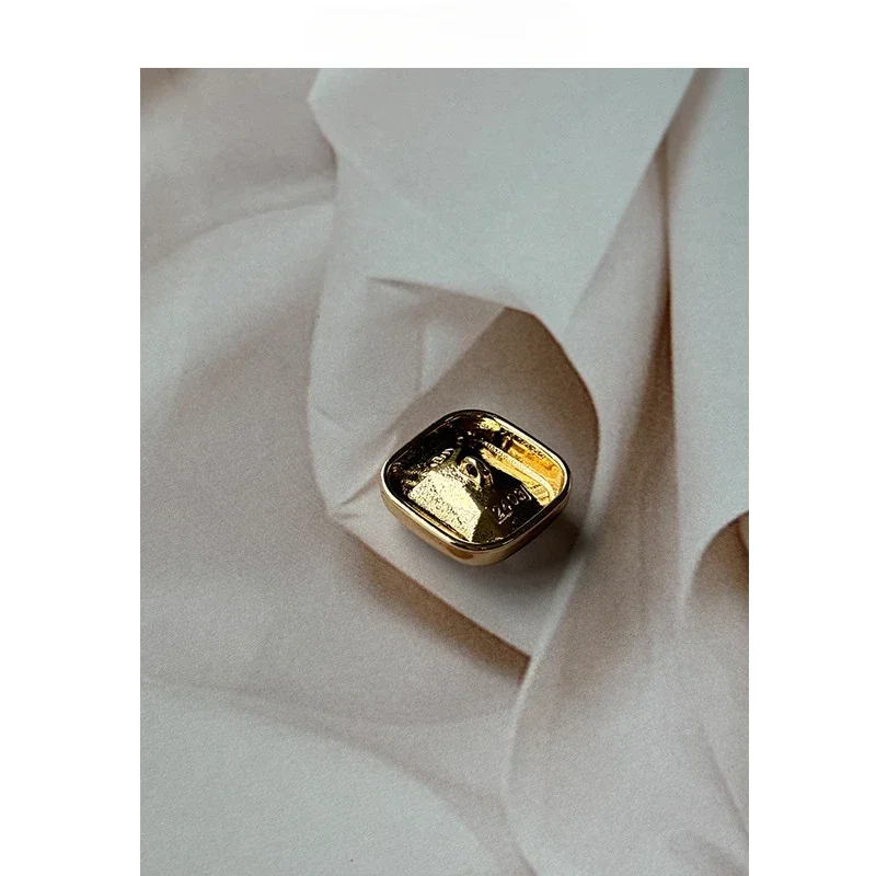 5pcs Fashionable Diamond Buttons High Quality Large Rhinestone Square Metal Buttons Clothing Decorative Buttons