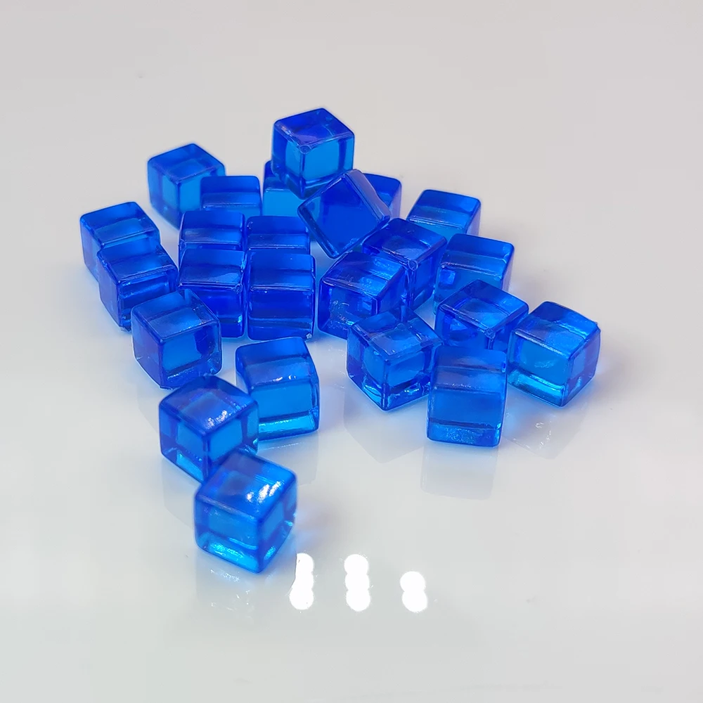 50Pcs/set 8mm Transparent blue Cubes  With Right Angle Sieve For Puzzle Board Games