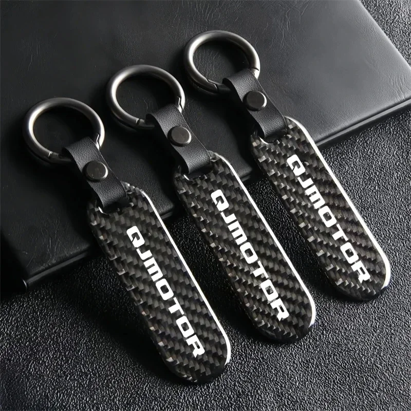 Motorcycle Key Chain Carbon Fiber Keychain For QJMOTO QJ SRT 800 800X 800SX 800SRT SRT 800X 800 SVT 650 X SRT700 Accessories