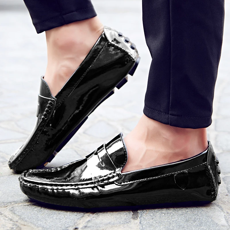 White Dress Shoes Mens Fashion Patent Leather Shoes for Men  Black Mens Glossy Loafers Shoes Luxury Office 2022 Chaussure Homme