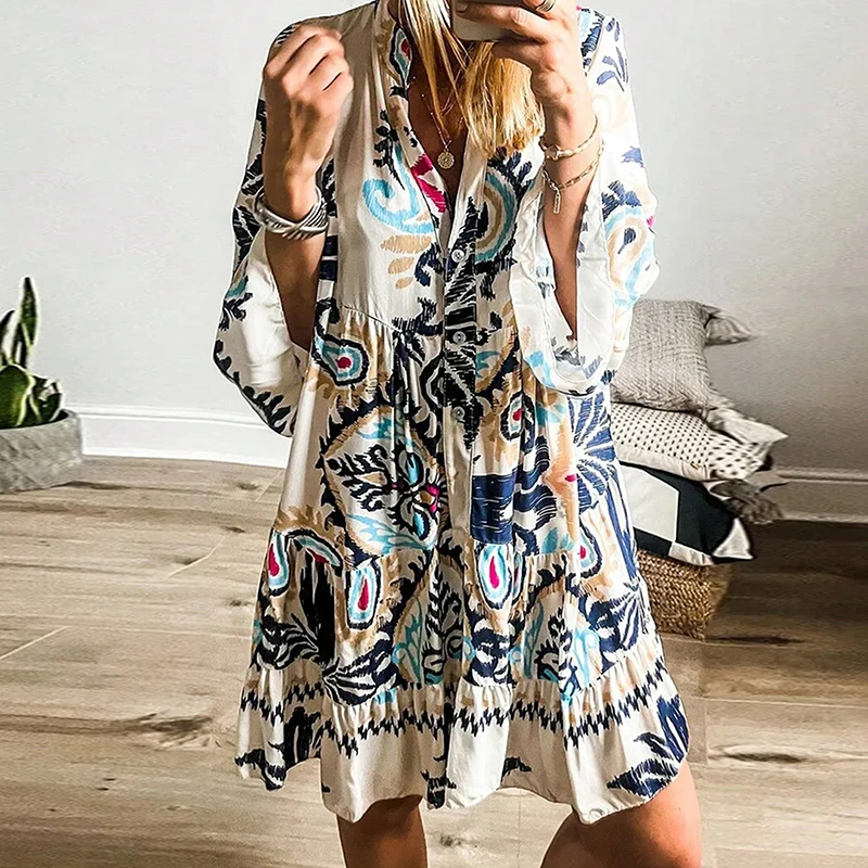 Vestido corto holgado con estampado geométrico para mujer, minivestido plisado con botones y cuello de pico, manga acampanada, estilo bohemio, para primavera y verano, 3/4