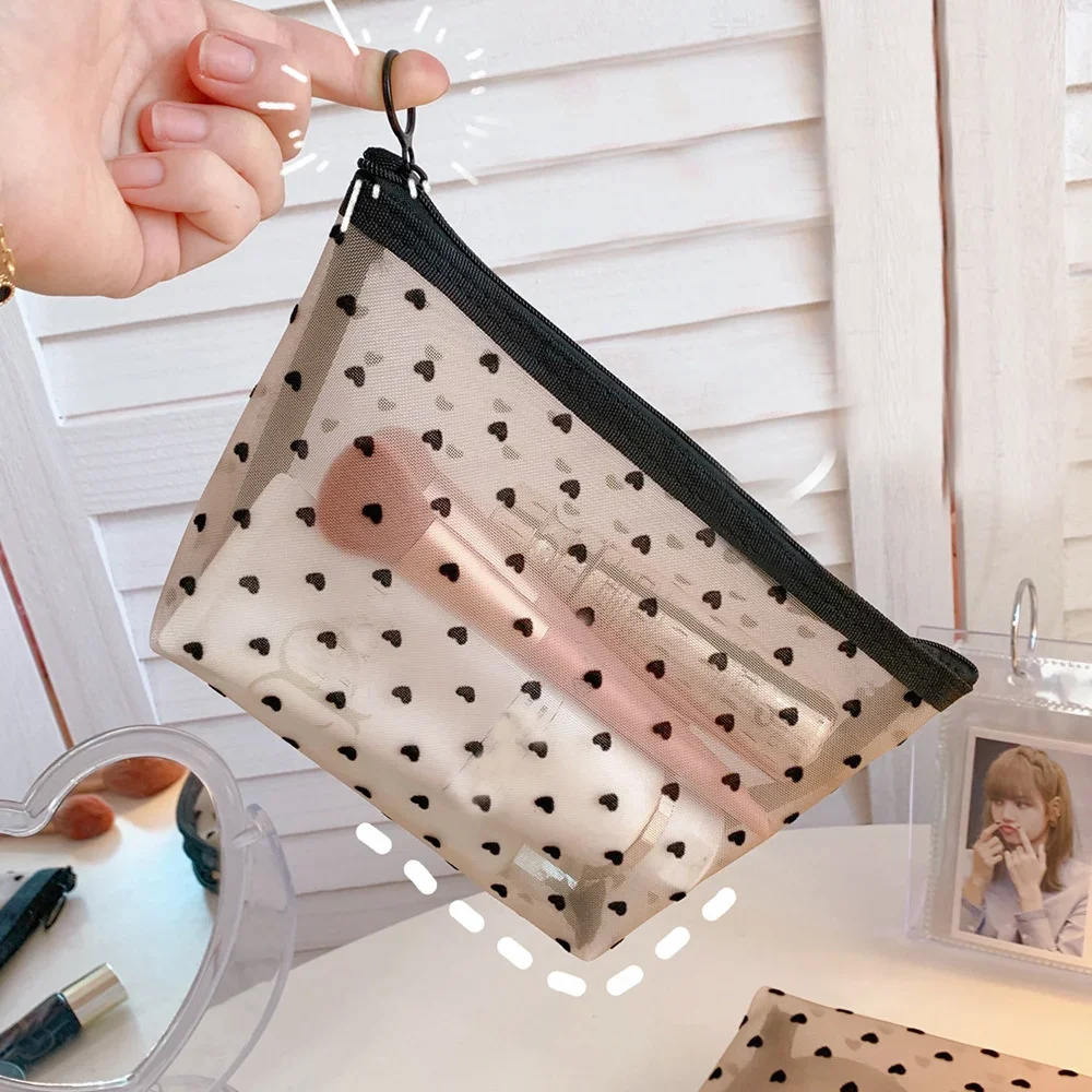 Bolsas de almacenamiento de malla con forma de corazón transparente para mujer, bolsa de cosméticos necesaria, organizador de viaje, bolsas de aseo