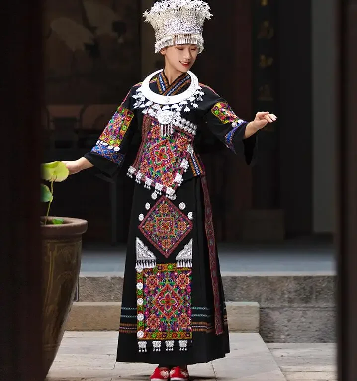 

Chinese Miao Tradition Dance Dress Embroidery Women Hmongb Festival Stage Performance