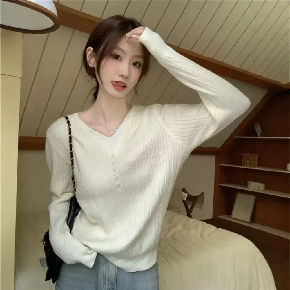 

Двухсекционный иллюзорный внутренний свитер, женский твидовый стиль, вязаный топ, цвет хаки, свитер с v-образным вырезом, пальто на осень/зиму 20