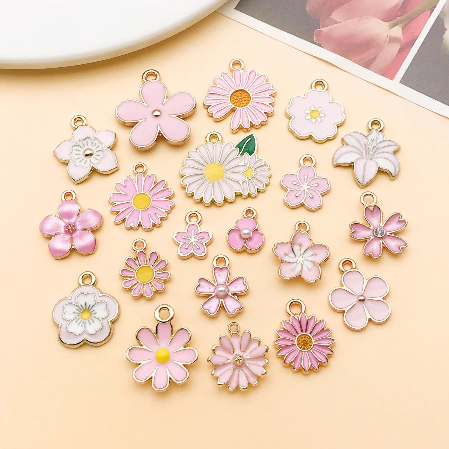 20 Stück rosa Emaille-Anhänger aus Legierung, verschiedene Stile, Anhänger für DIY-Armbänder, Halsketten, Ohrringe, Schmuckherstellung, Zubehör – Detail 9