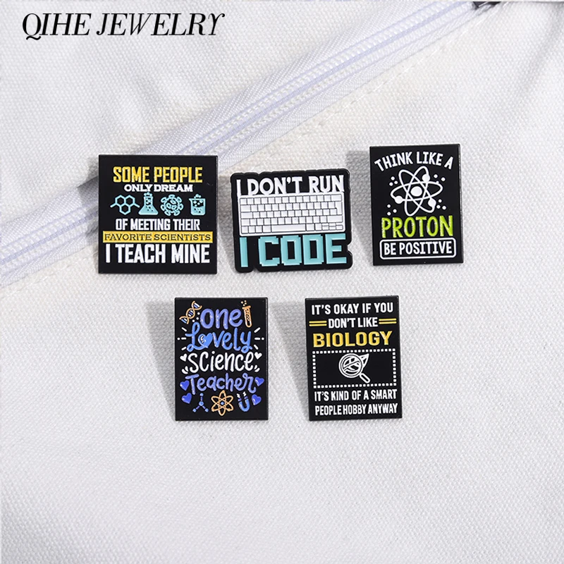 Creativity Programmer Collection Enamel Pins Funny I DON'T RUN I CODE Lapel Badges Metal Decoration Brooches Jewelry Accessories