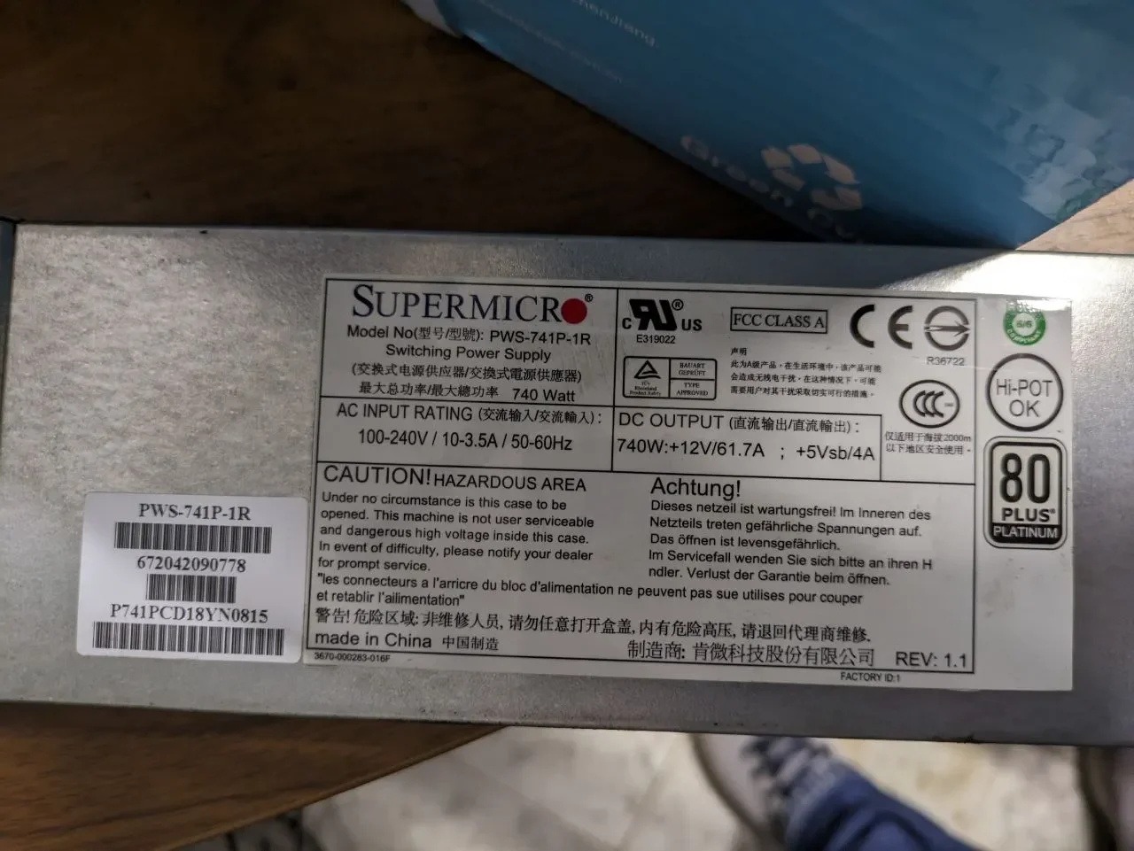 Imagem -02 - Fonte de Alimentação Redundante Pws741p1r 740w 80 Plus Platinum 1u