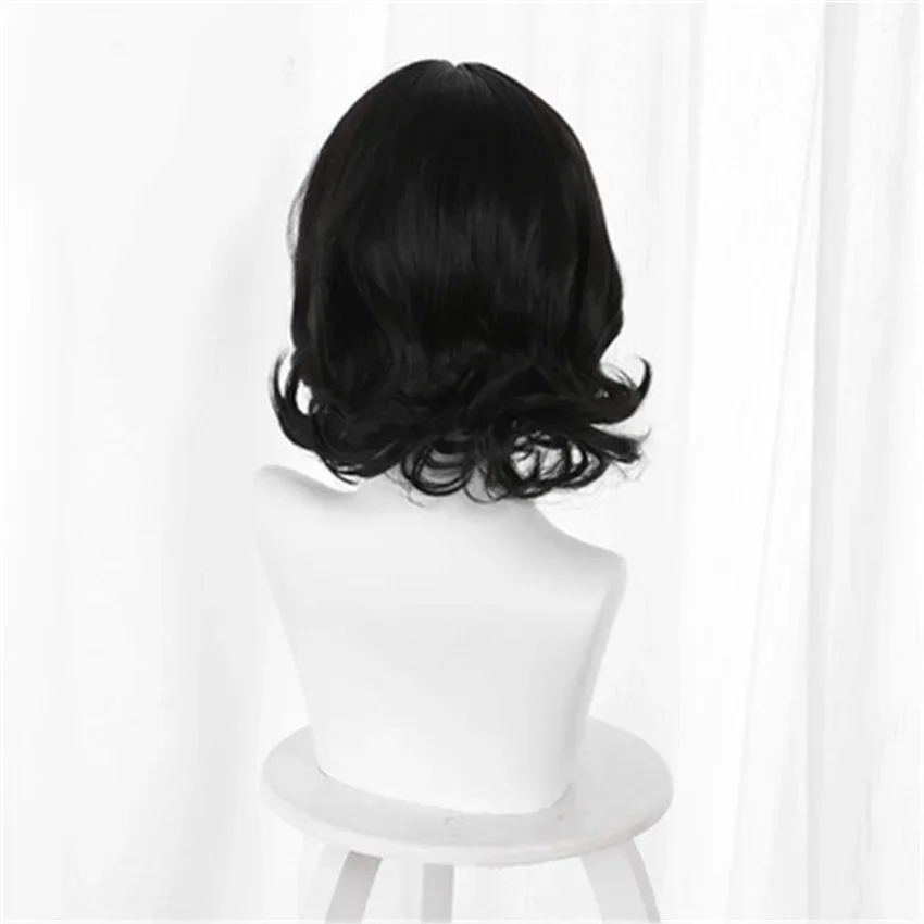 Game Evil 8 Lady Dimitrescu Cosplay Woman's Wig Black Short Bob Hair Headgear Halloween Carnival Party Props Wigs