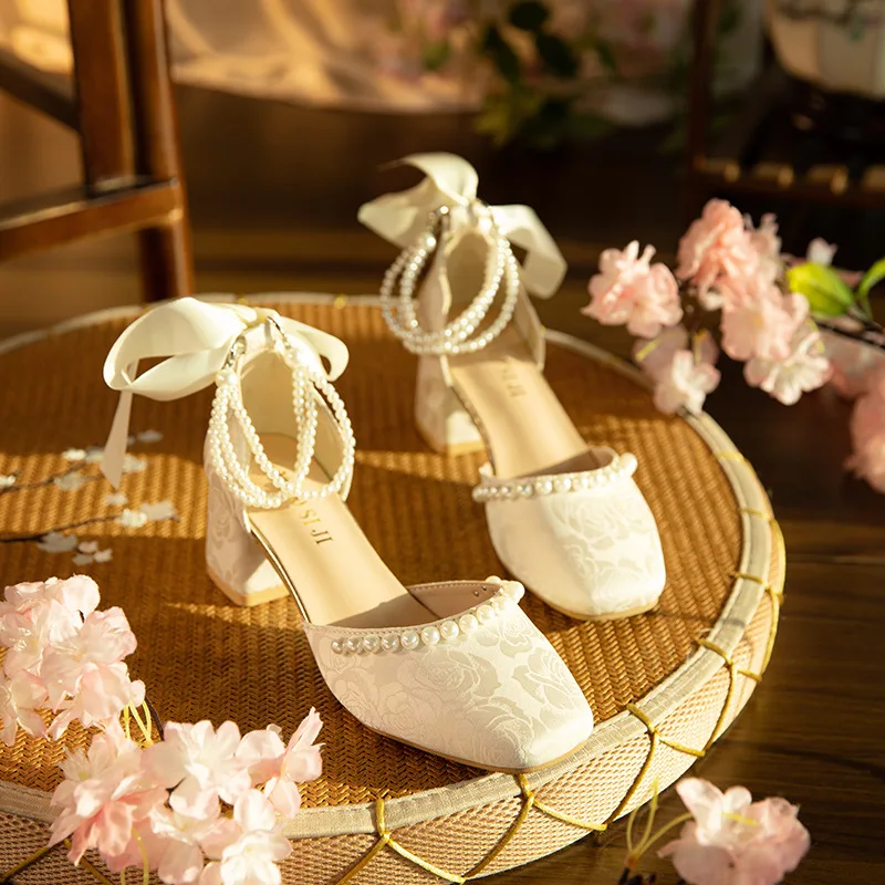 Summer Mary Jane Shoes for Women Square Toe High Heels Chinese Style Vintage Embroidered Women Shoes Elegant Wedding Shoes Bride