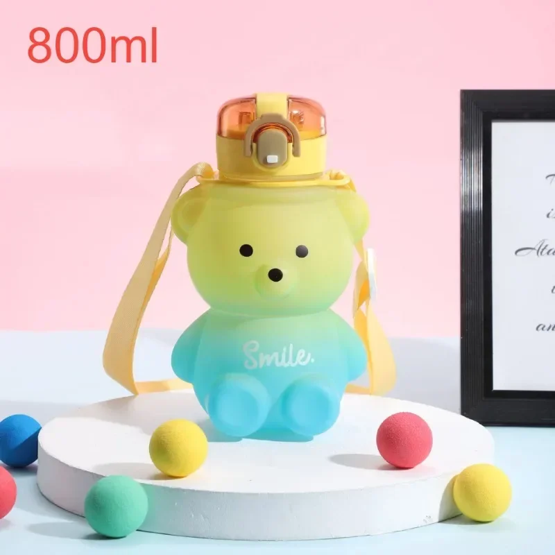 Bouteille d'eau en plastique avec paille pour enfants, bouilloire, tasse à boire, ours mignon, grande capacité, été, 800ml