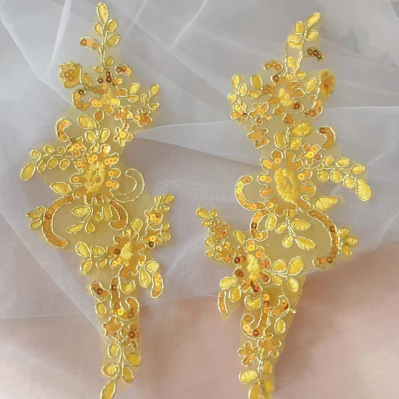 20 Stück/10 Paare. Spitzenborte mit glänzenden Pailletten und verspiegelten Blumen. Hochzeitskleid, Hochzeitsschuhe, Kopfschmuck, DIY-Nähzubehör RS2506062 – Detail 6