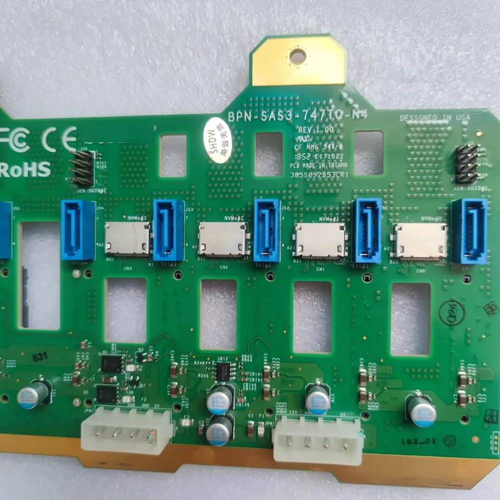 Server hard disk backplane BPN-SAS3-747TQ-N4