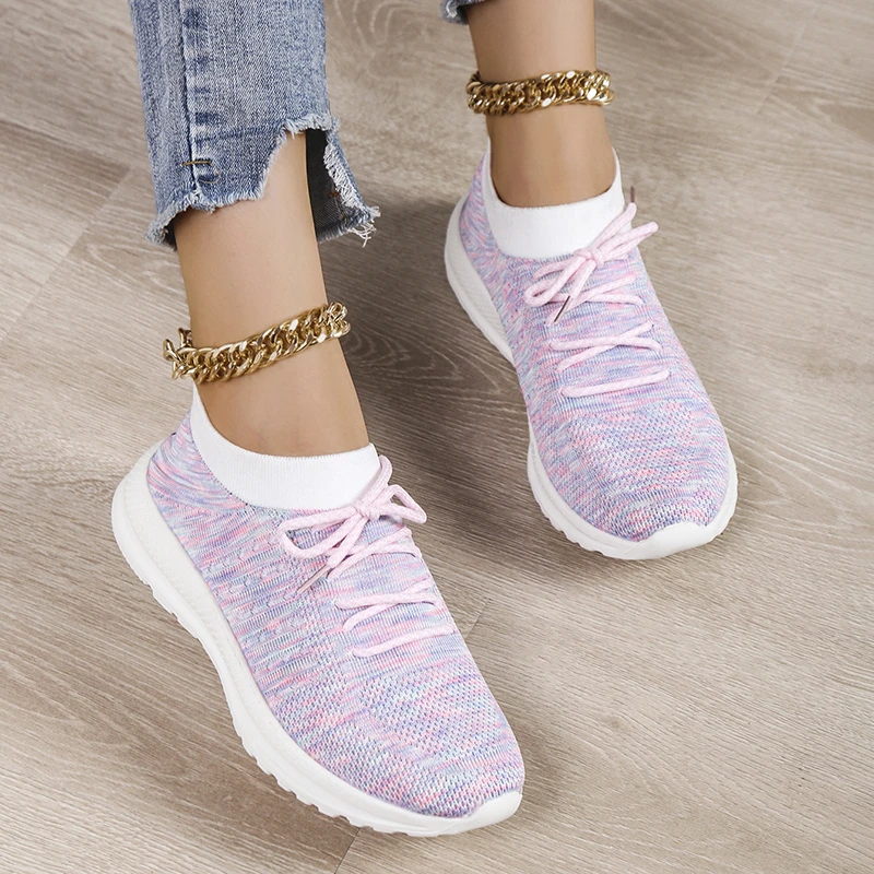 2023 Summer New Women's Shoe Sports Casual Mesh Breathable Shoes Lightweight and Versatile Knitted Running Shoes sneakers women