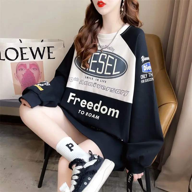 Fashion O-Neck Spliced Printed Letter Sweatshirts Female Clothing 2023 Autumn Winter Oversized Casual Tops All-match Sweatshirts