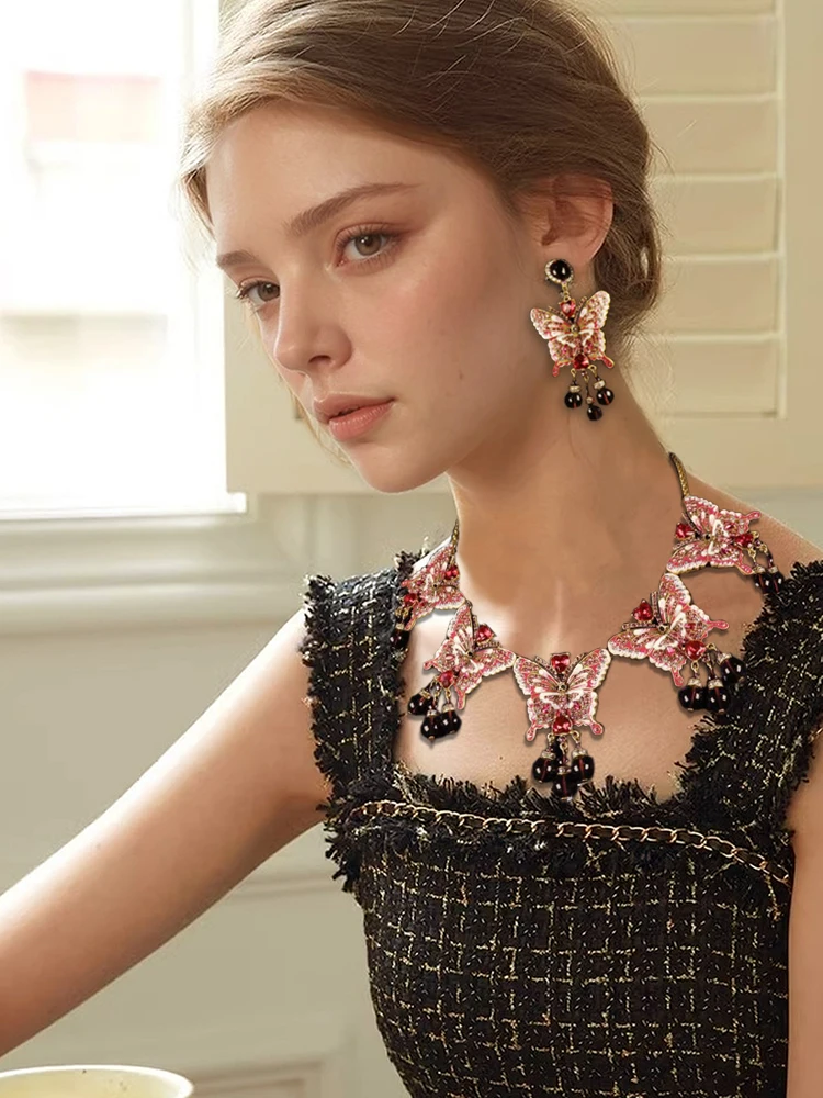 

Handmade Enamel Exquisite Butterfly Earrings Necklace Set Jewelry