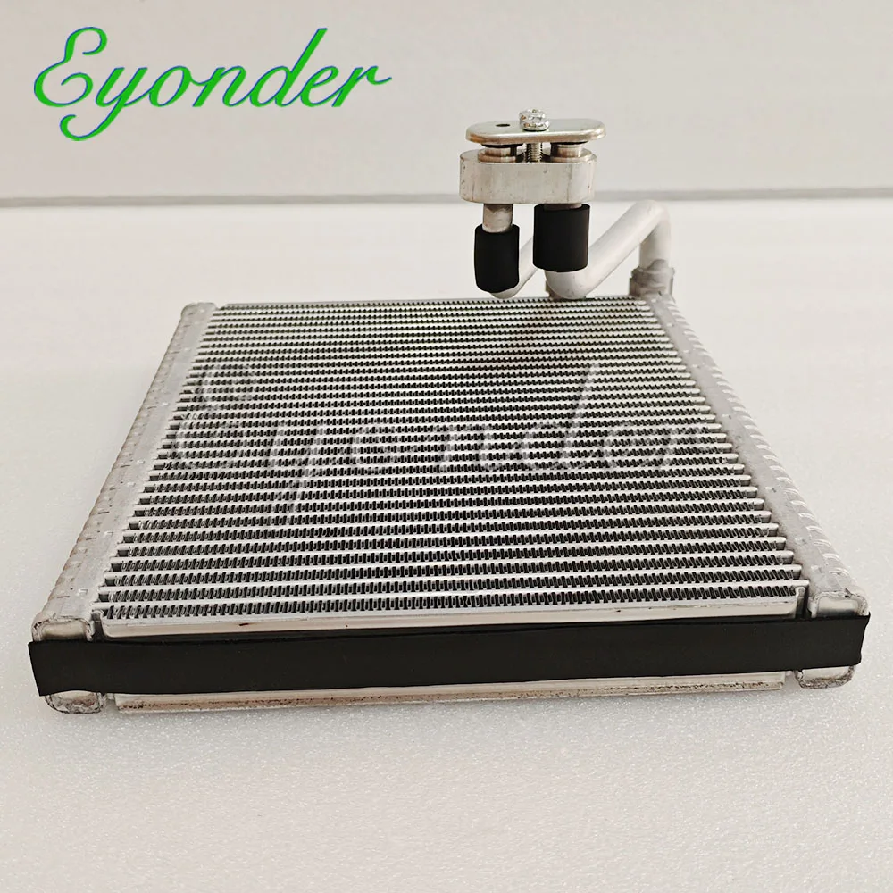 AC Air Conditioning Conditioner Cooling Coil Core Evaporator for HYUNDAI Tucson KIA Sportage 97139D7000 97139-D7000