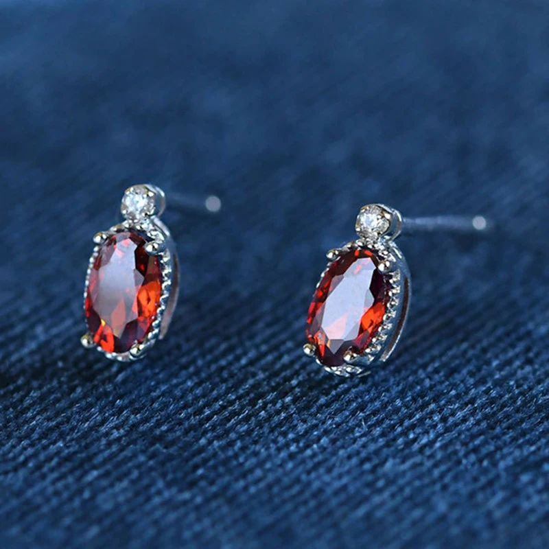 Huitan Delicate Bright Oval Zirconia Stud Earrings Lady Versatile Graceful Accessories for Daily Life Elegant Women Chic Jewelry