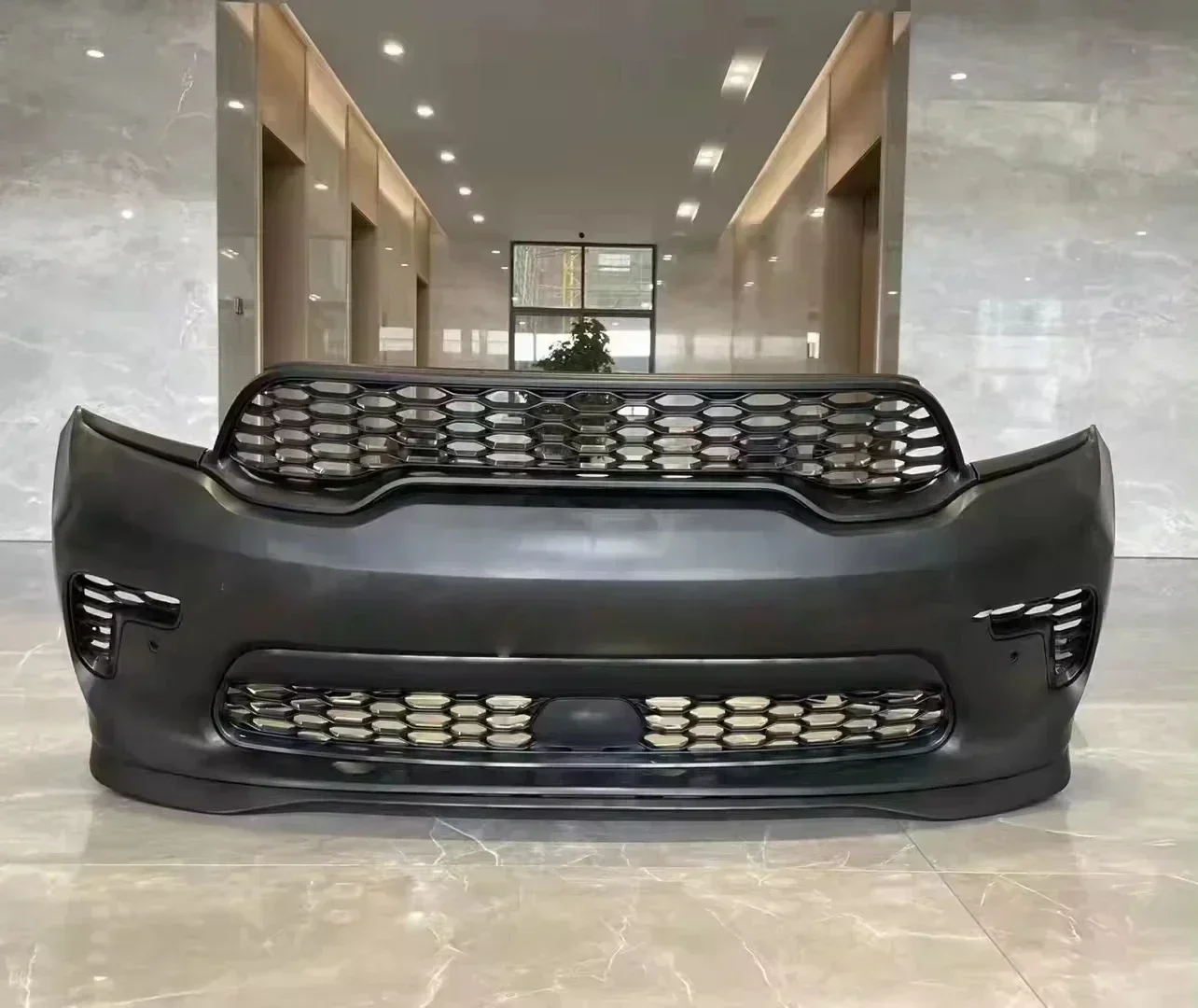 مجموعات هيكل السيارة المصد الأمامي لشبكة دودج دورانجو srt 2021 2022 2020 2023