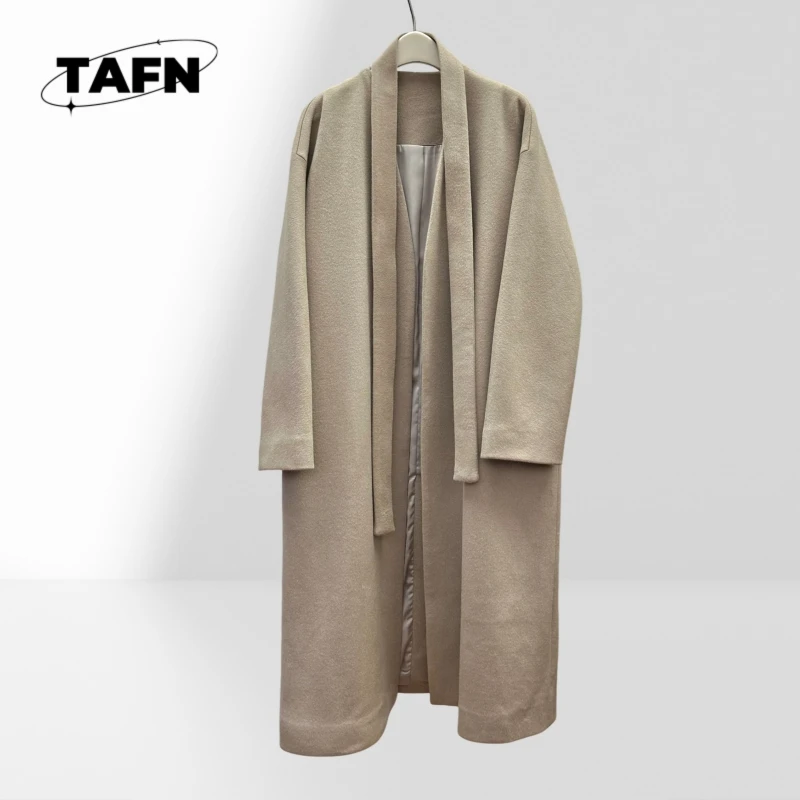 Beliebter europäischer und amerikanischer Stil aus Wolle, warm, winddicht, Bankett, luxuriös, für Senioren, Damen, lang geschnitten, trendig, SimpleA25261