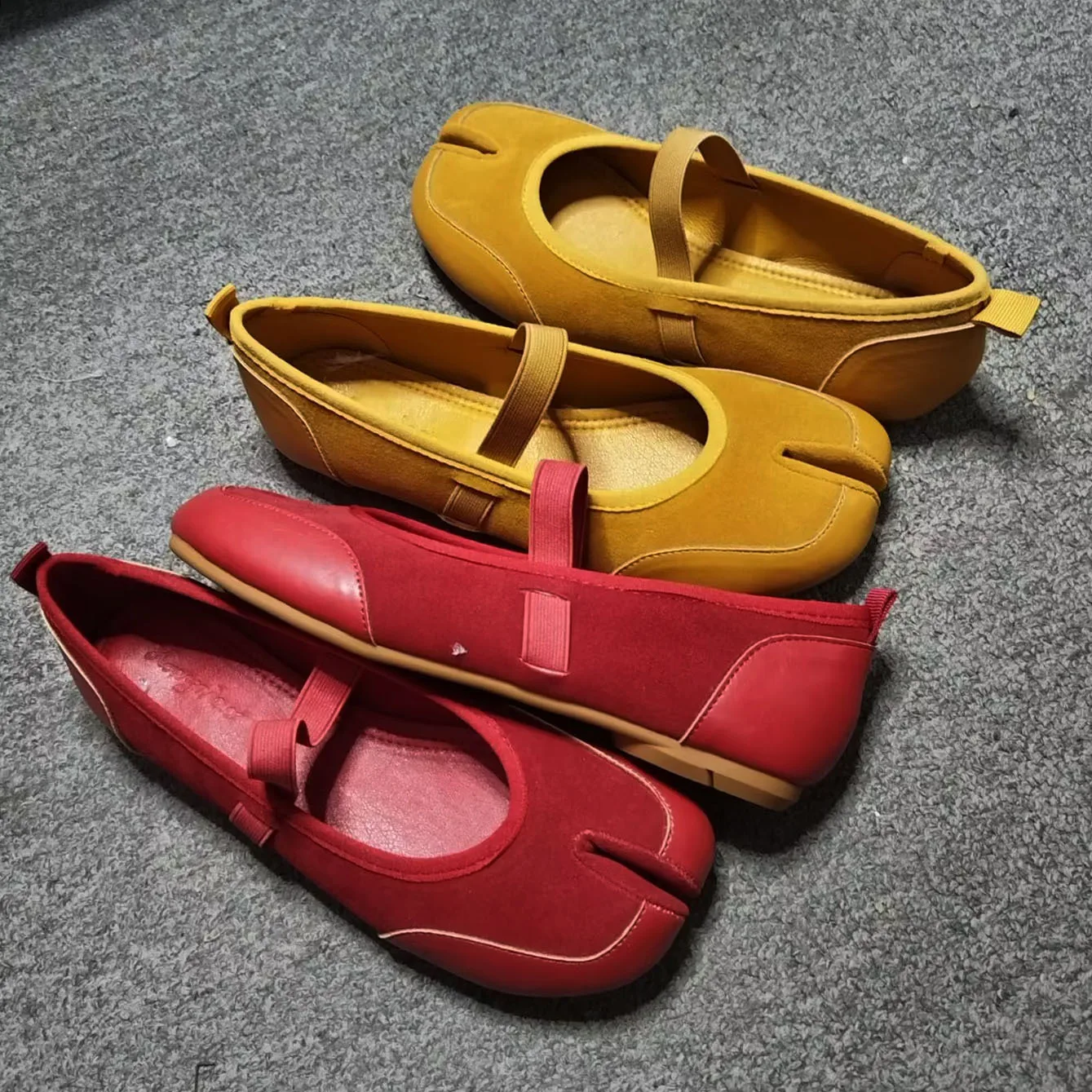 

IPPEUM Tabi Shoes Women Mary Janes Shoes Red 2025 New Fashion Ballet Flats Sneakers Tabis