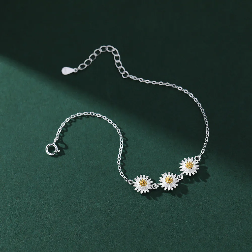 925 Sterling Silver Simple Daisy Flower Ornament Bracelet for Women  Temperament Jewelry Accessories
