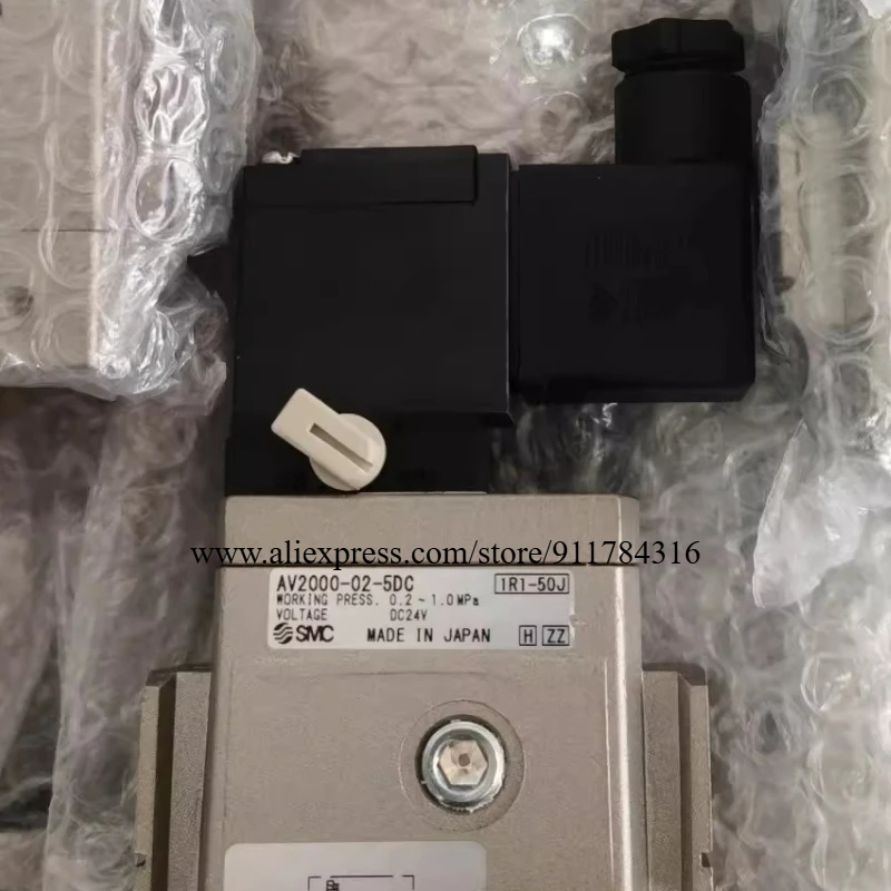 

New valve AV2000-02-5D AV2000-02-5DB AV2000-02-5DC AV2000-02-5DZ AV2000-02-5DZB AV2000-02-5GB AV2000-02-5GS AV3000-03-5D