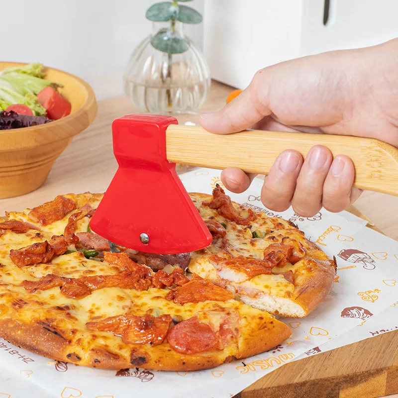 Creative Axe Shape Bamboo Eco Handle Pizza Cutter Wheel Wooden And Stainless Steel Slicer Home Kitchen Baking Cutting Tool