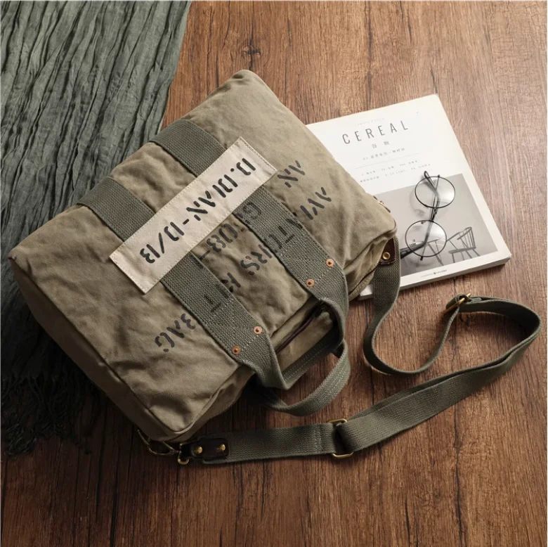 

Retro Pilot Handbag Canvas Travel Bag American Military Bag Cowhide Large Capacity