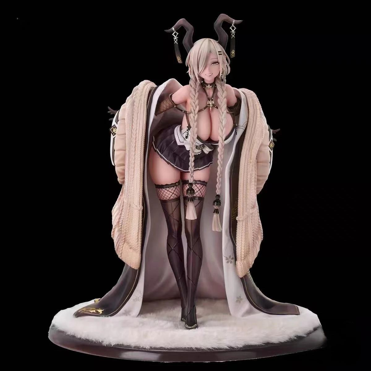 

GSAS Blue Route, Легкая версия. Пропорциональная фигурка, украшение коллекционной модели высотой около 265 мм.