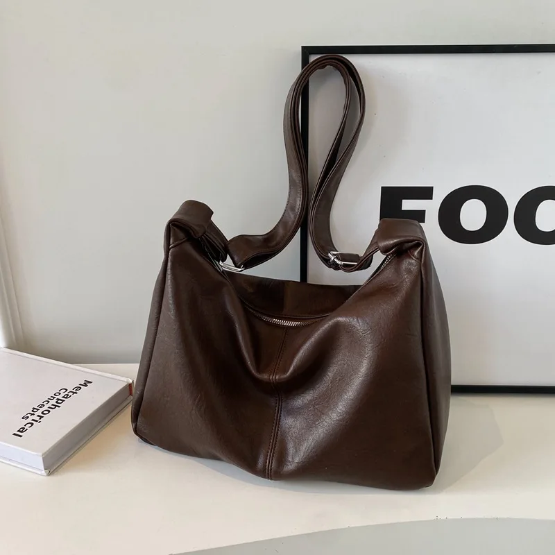 Thumbnail 3 - #18 Best Tote Bags to Buy In 2026