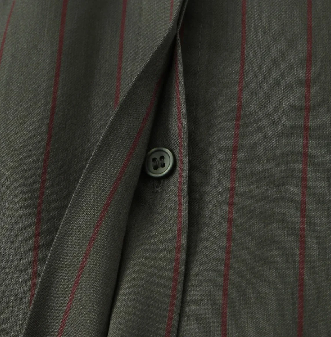 Novo estilo casual feminino assimétrico bainha arredondada manga longa listrado gola camisa