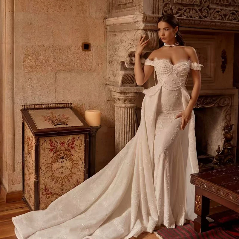 

Elegant Detachable Train Wedding Dress Embroidered Lace With Organza Mermaid Ballgown Boat Neck Sleeveless Customized Bridedress