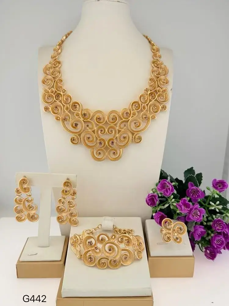 Matte Gold Spiral Pattern Fashion Jewelry Four-Piece Set Retro Necklace Earrings Bracelet Ring Set
