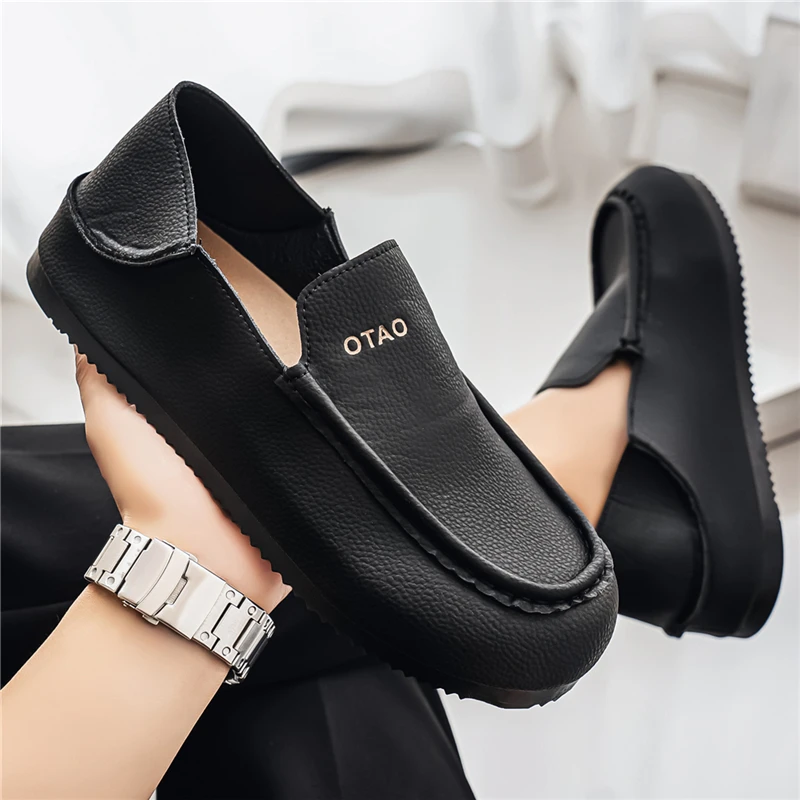 2026 New Men Loafers Versatile Casual Trendy and Fashionable One Step Lazy Flat Flat Lightweight Casual Men's Shoes Trendy