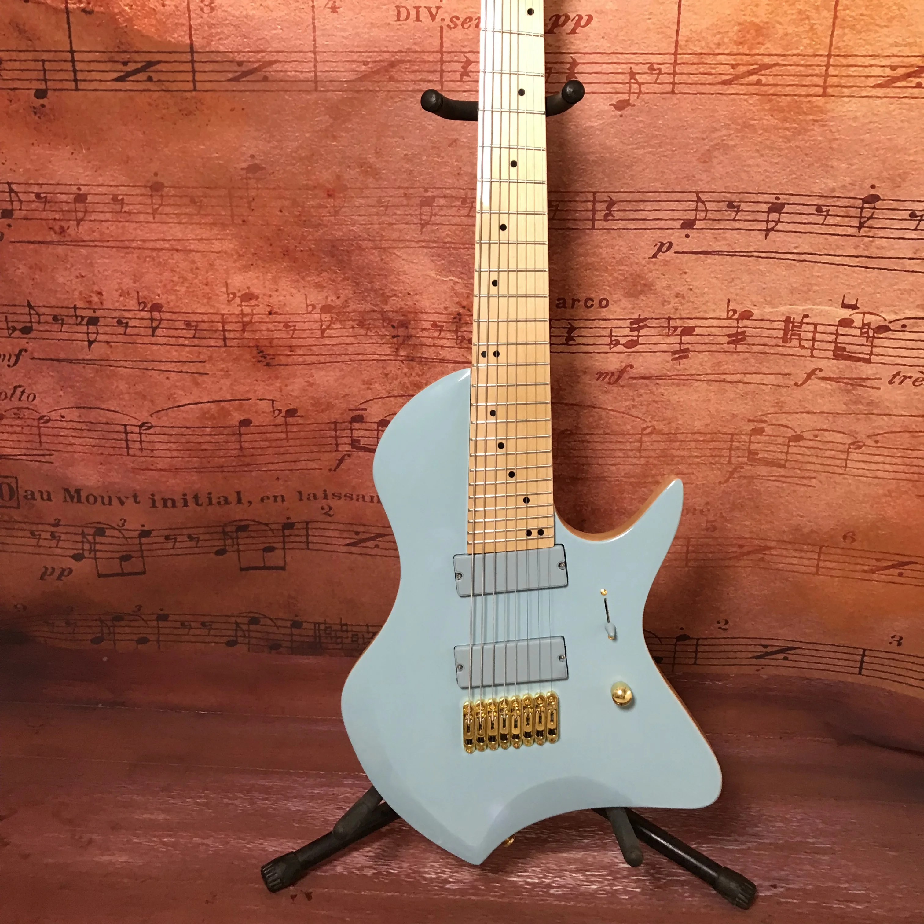 Blue Alien-Shaped New Factory Direct 8-string IBZ Blue Alien Electric Guitar Fixed Golden Bridge Maple Neck Free Shipping