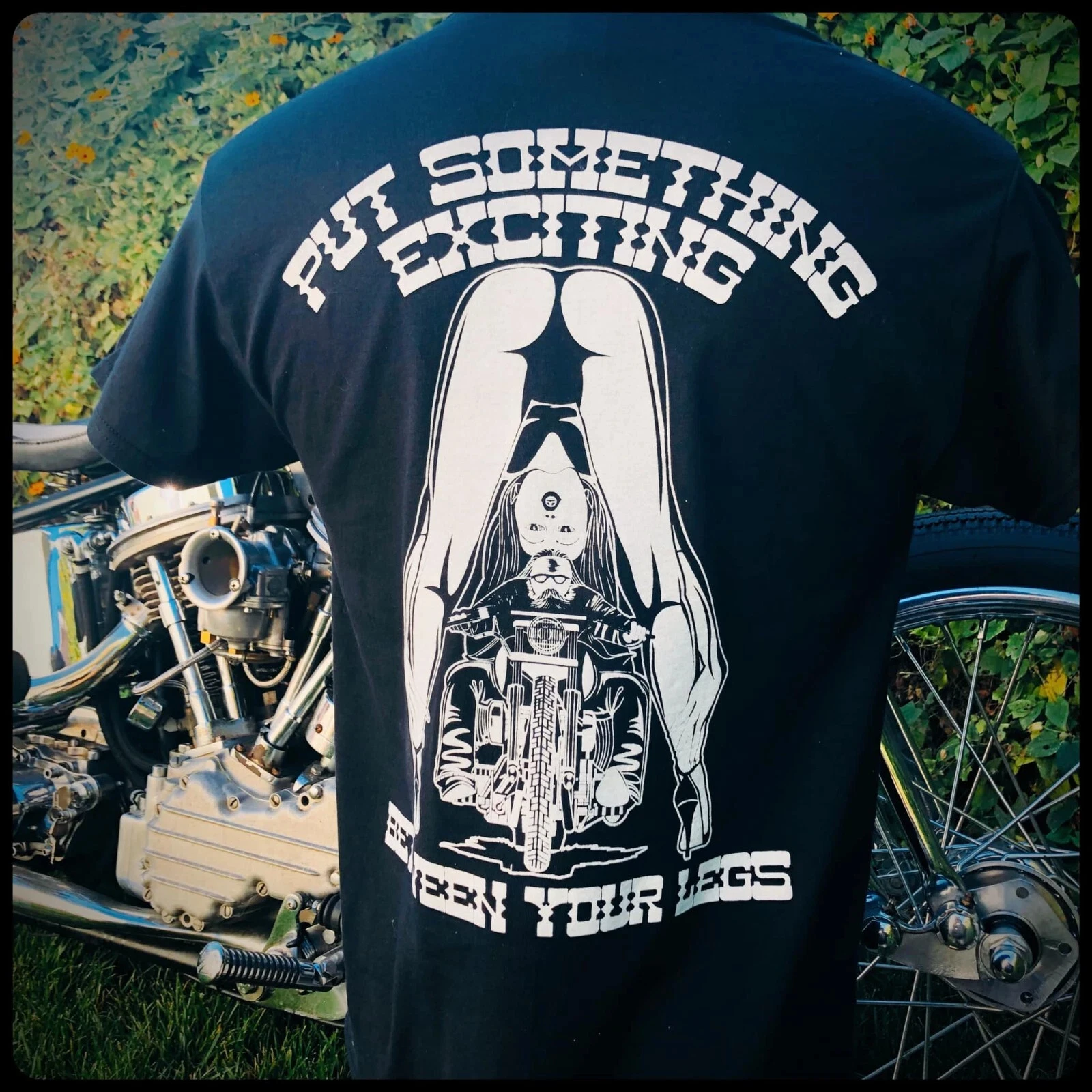 

PUT SOMETHING EXCITING BETWEEN YOUR LEGS Vintage Retro Biker Shirt Harley