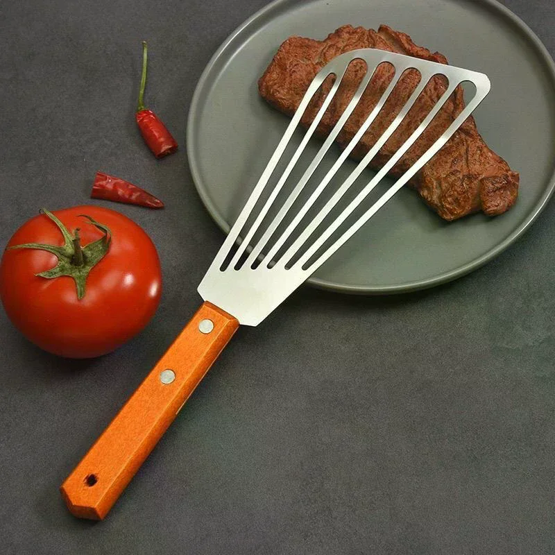 Stainless Steel Fish Frying Shovel With Wooden Handle Fan-shaped Shovel Household High-temperature Shovel