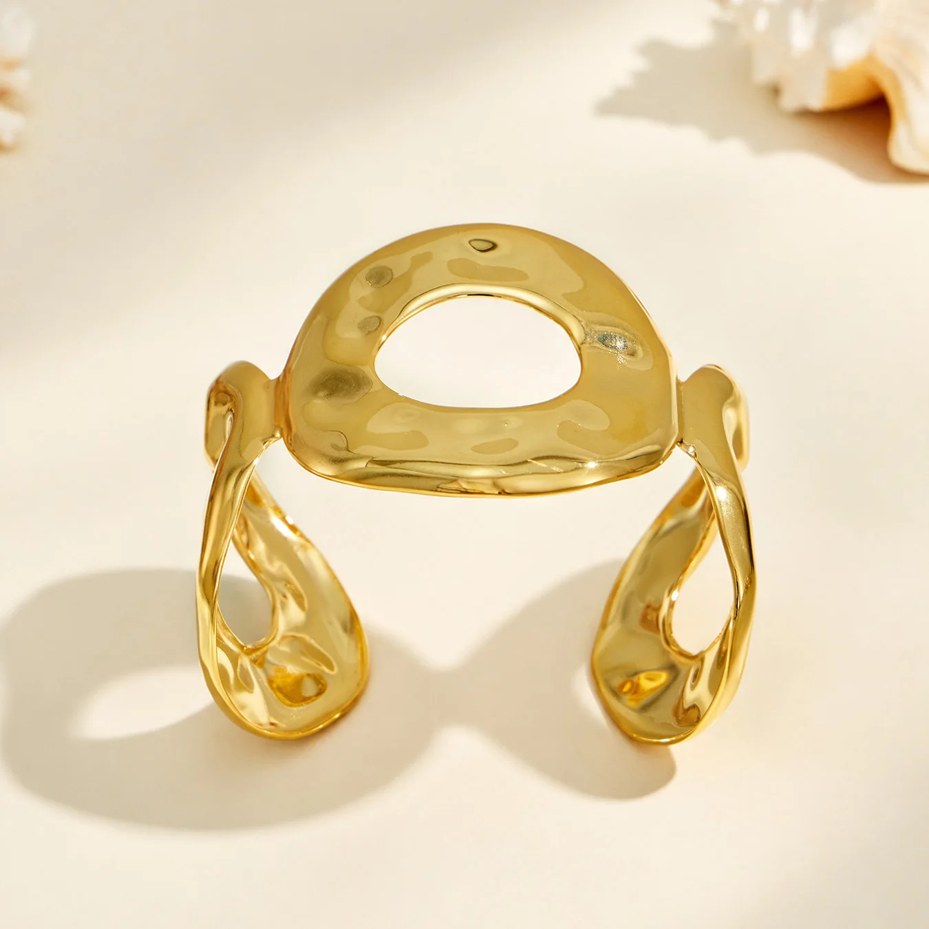 316L Edelstahl-Armreifen, Hohler Breiter Armreif, 18k Vergoldet, Massive Offene Armbänder, Strukturiertes Manschettenarmband für Damen – Detail 10