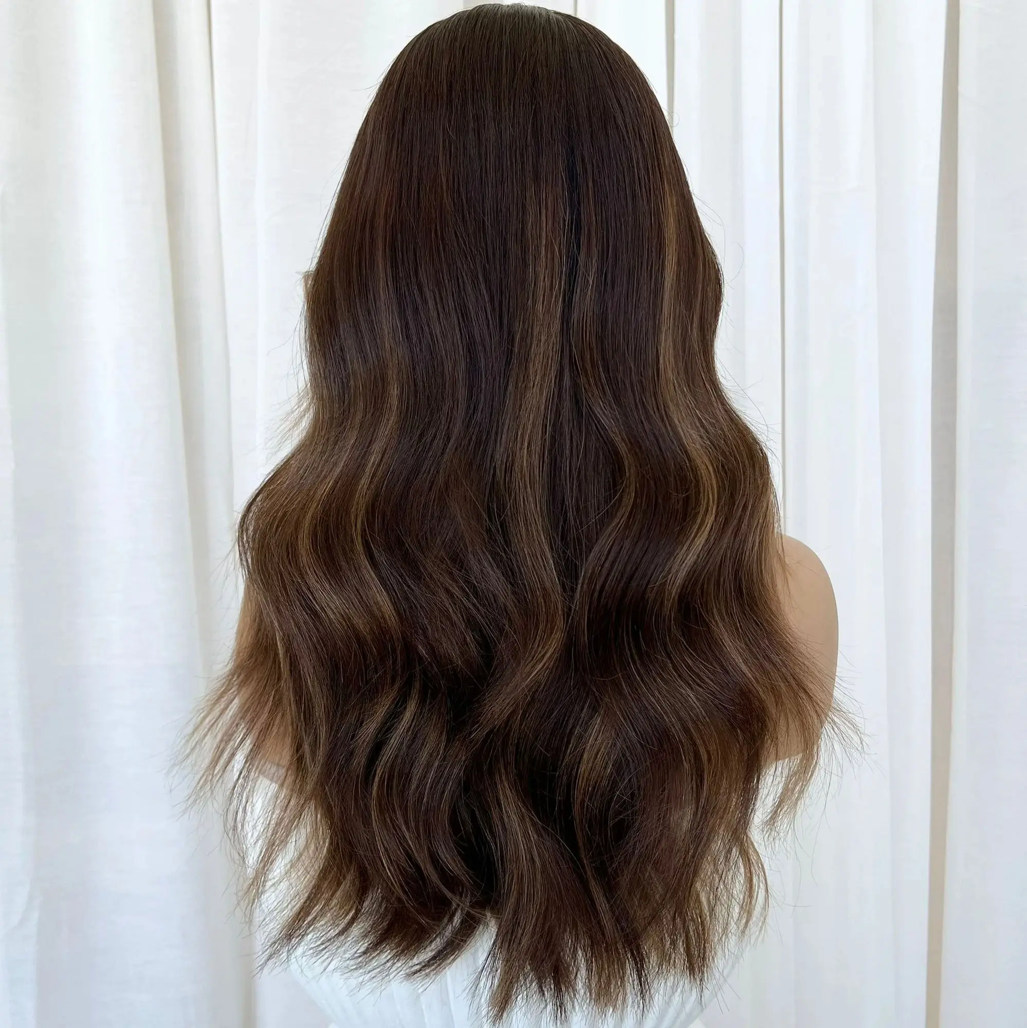 High Quality Wig Ombre Dark Brown Highlights Synthetic Lace Front Wig Preplucked Hairline Long Loose Wave Women's Wig 22 Inches