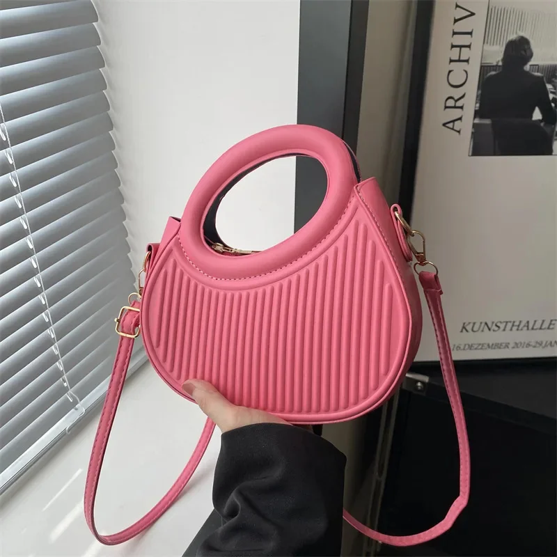 PU Leather Pure Color Hand Bag Women Casual Crossbody Bag Fashion Style Pleated Design Portable Single Shoulder Bag Ladies Purse