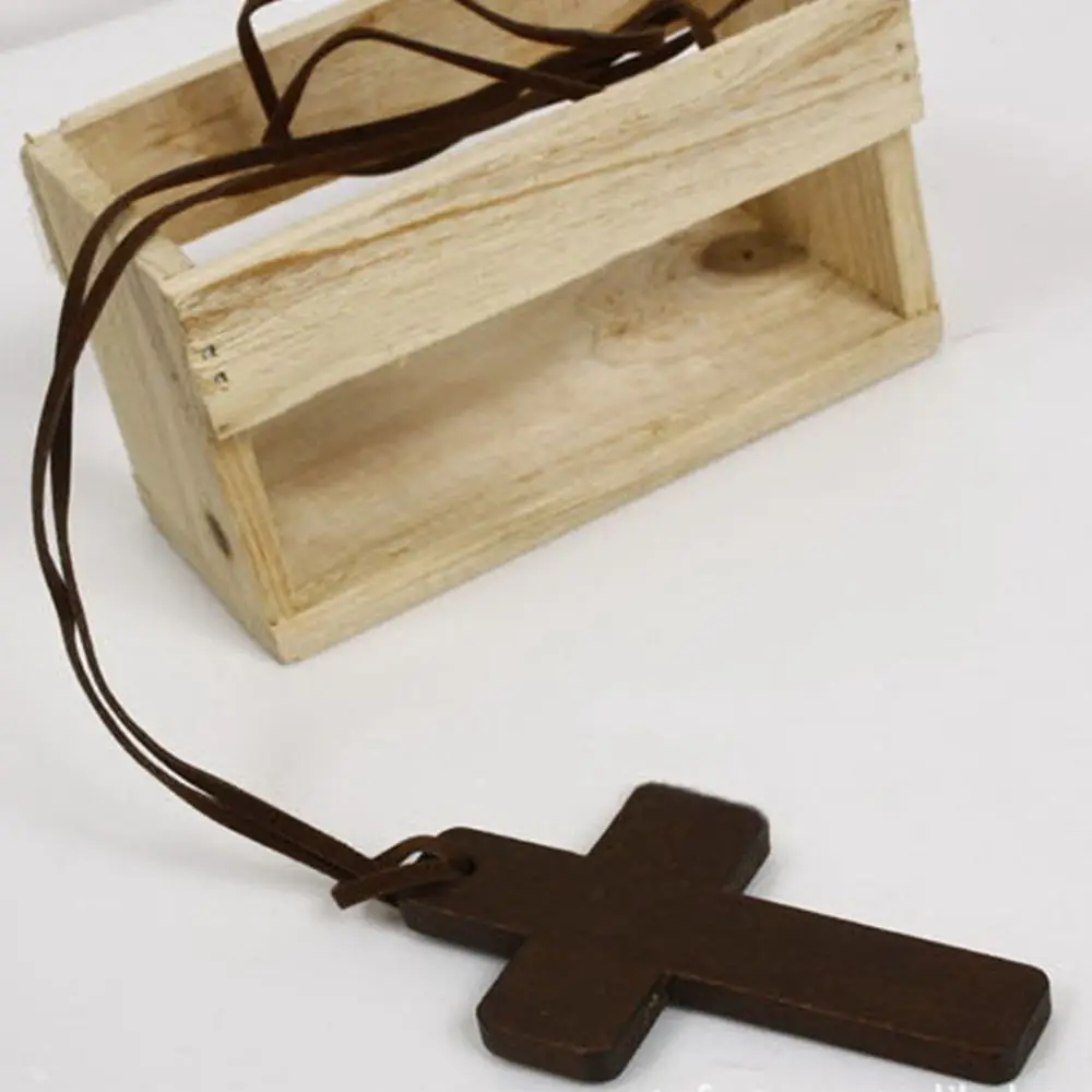 Fashion Unisex New Brown Wooden Cord Leather Religious Gift Necklace Jewelry Pendant Cross