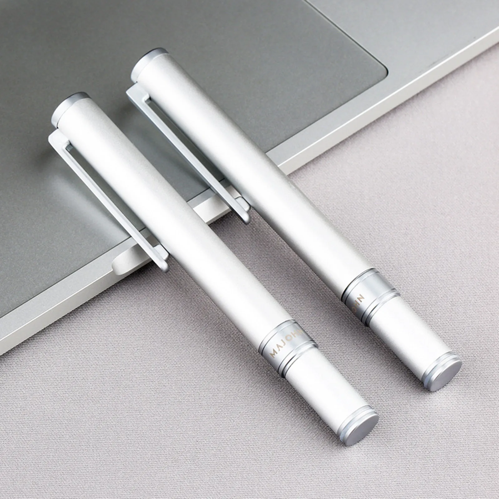 Majohn N1 Mini Silver Fountain Pen Aluminum Alloy Steel Extra Fine/ Fine 0.38/0.5mm Pocket Short Ink Pem for Office Business