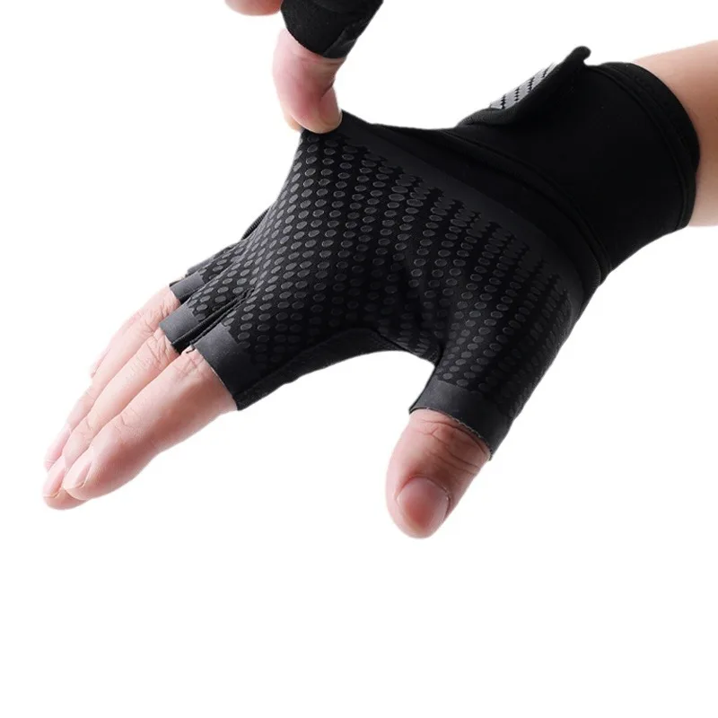قفازات رياضية للنساء للرجال من مزيج النايلون قفازات تدريب منسوجة مع امتصاص الصدمات غير قابلة للانزلاق ودعم المعصم الممتد للياقة البدنية في صالة الألعاب الرياضية