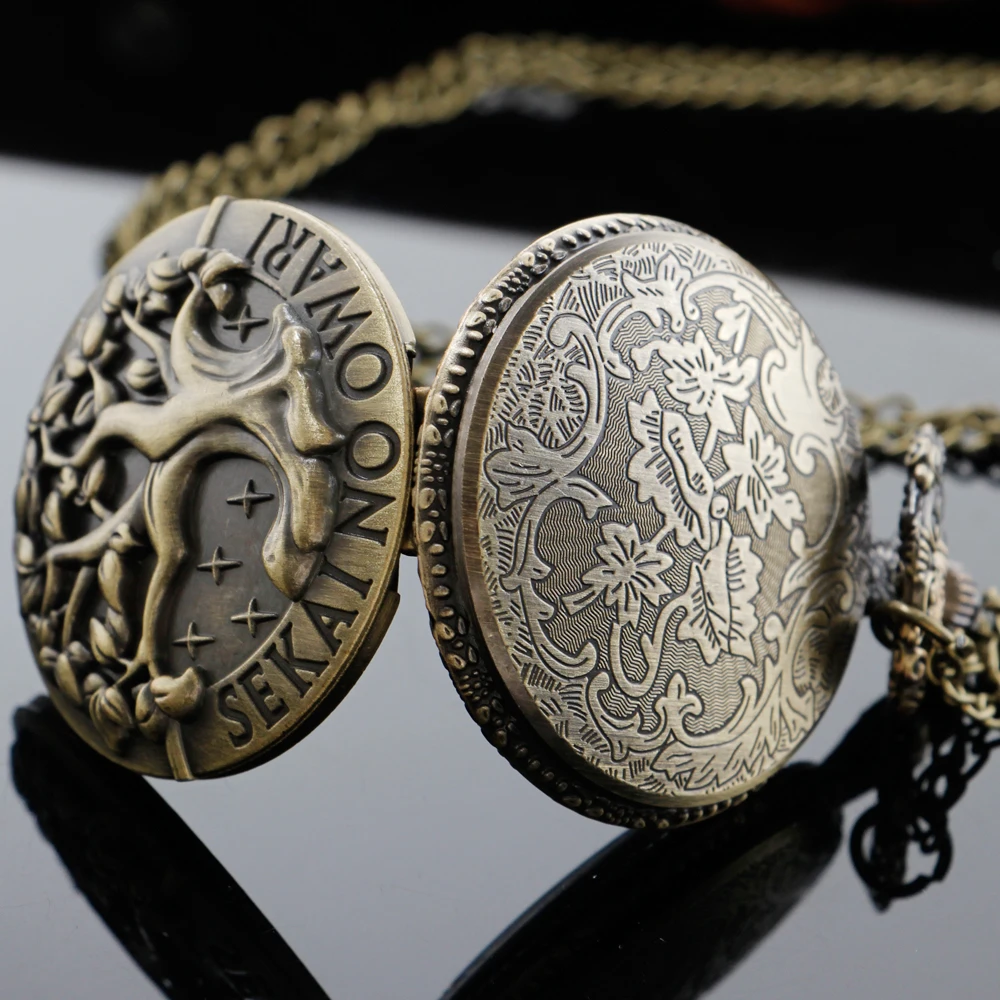 Vintage Tree Sculpture Arabic Digital Dial Quartz Steam Punk Pocket Watch Men's and Women's Necklace Pendant with Chain Gift